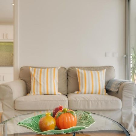 Casa Da Praca Apartments - By Casas Na Ilha Фуншал Экстерьер фото