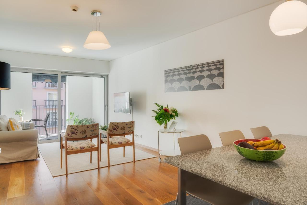 Casa Da Praca Apartments - By Casas Na Ilha Фуншал Экстерьер фото