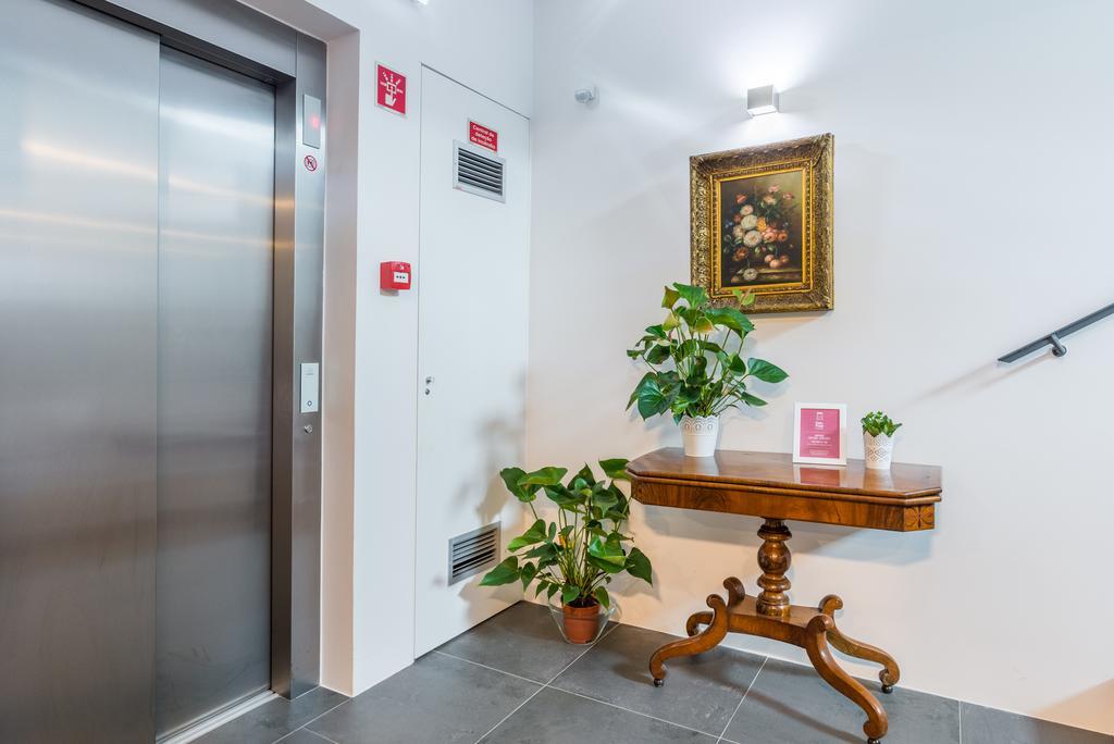 Casa Da Praca Apartments - By Casas Na Ilha Фуншал Экстерьер фото